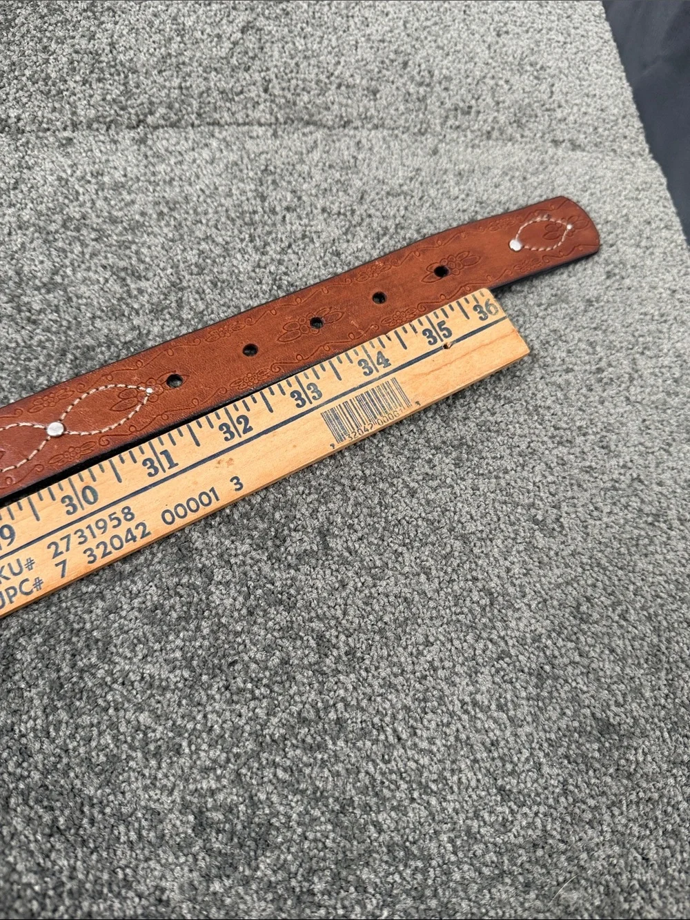 Dockers Belt Wm Large Brown Leather Embossed Stitched Studded Western